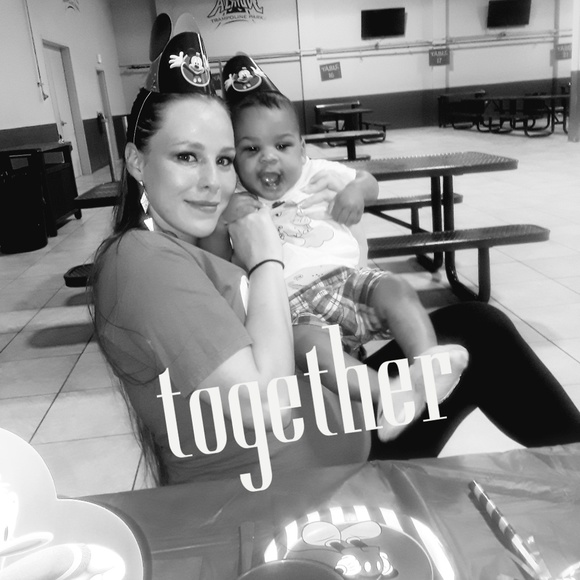 Meet your Posher, Lindsey - Picture 4 of 8